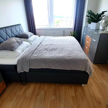 Luxury Apartment Vbloku Прага Экстерьер фото