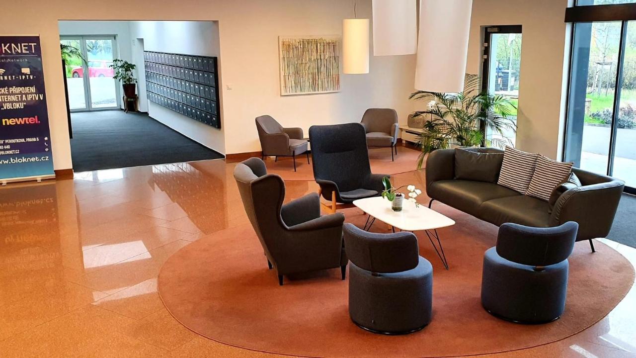 Luxury Apartment Vbloku Прага Экстерьер фото